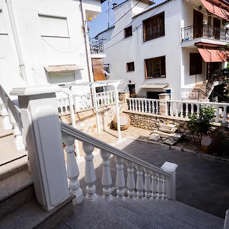 度假居 Mansion 1887